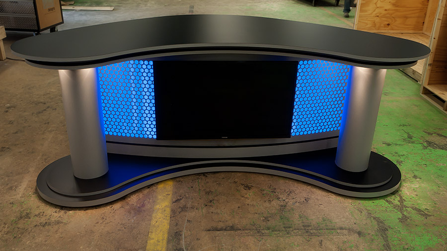 購買和定制廣播桌的技巧