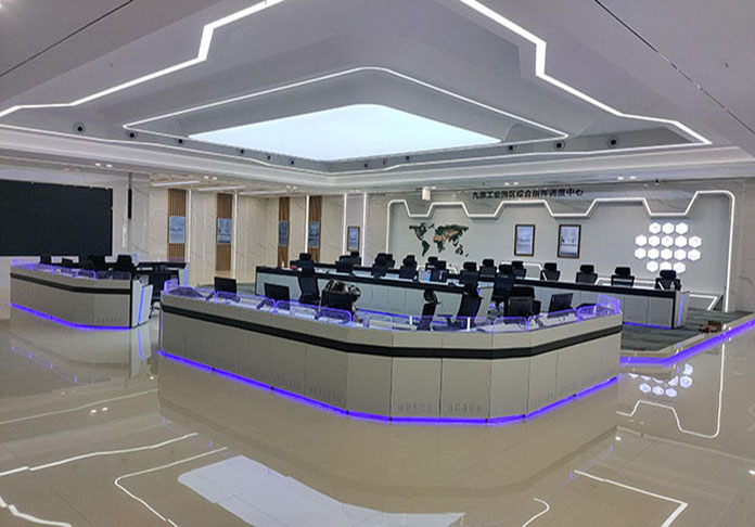 操作臺可根據不同行業做到定制化